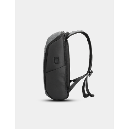 ELITE BAG | Laptop Backpack for 15.6" Laptops with Fast Charging USB - Image 4
